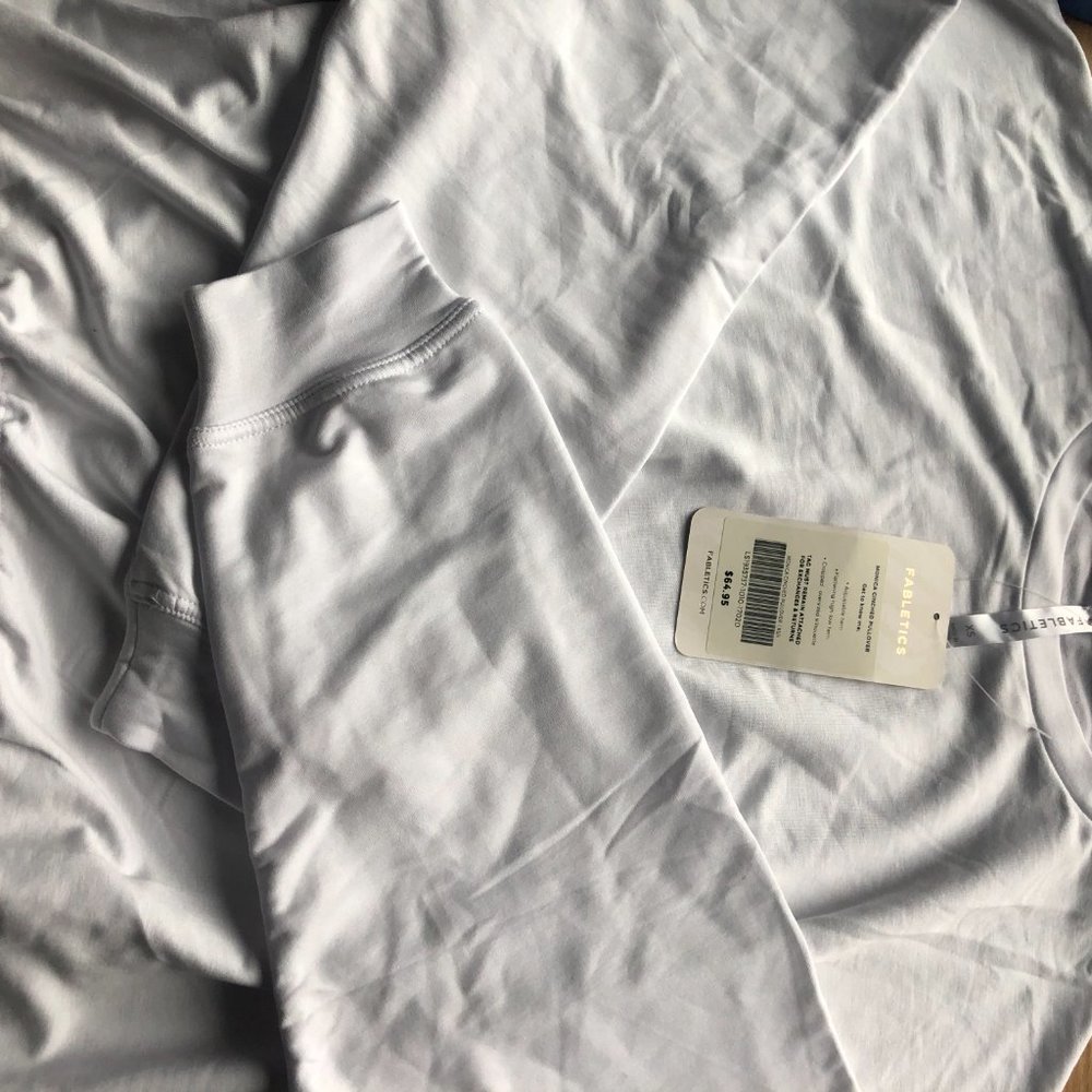 Fabletics Pullover - Picture 5 of 7